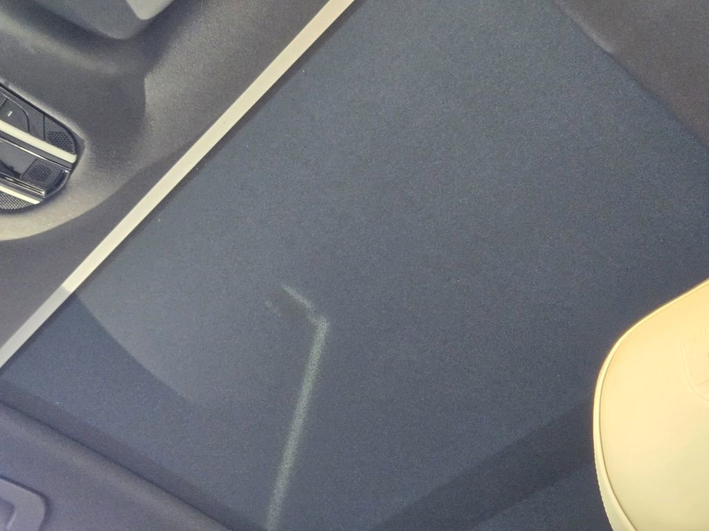 Used 2022 Porsche Cayenne image 31