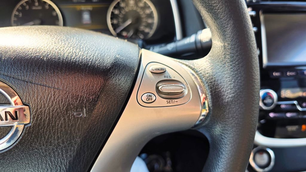 Used 2016 Nissan Murano S image 14