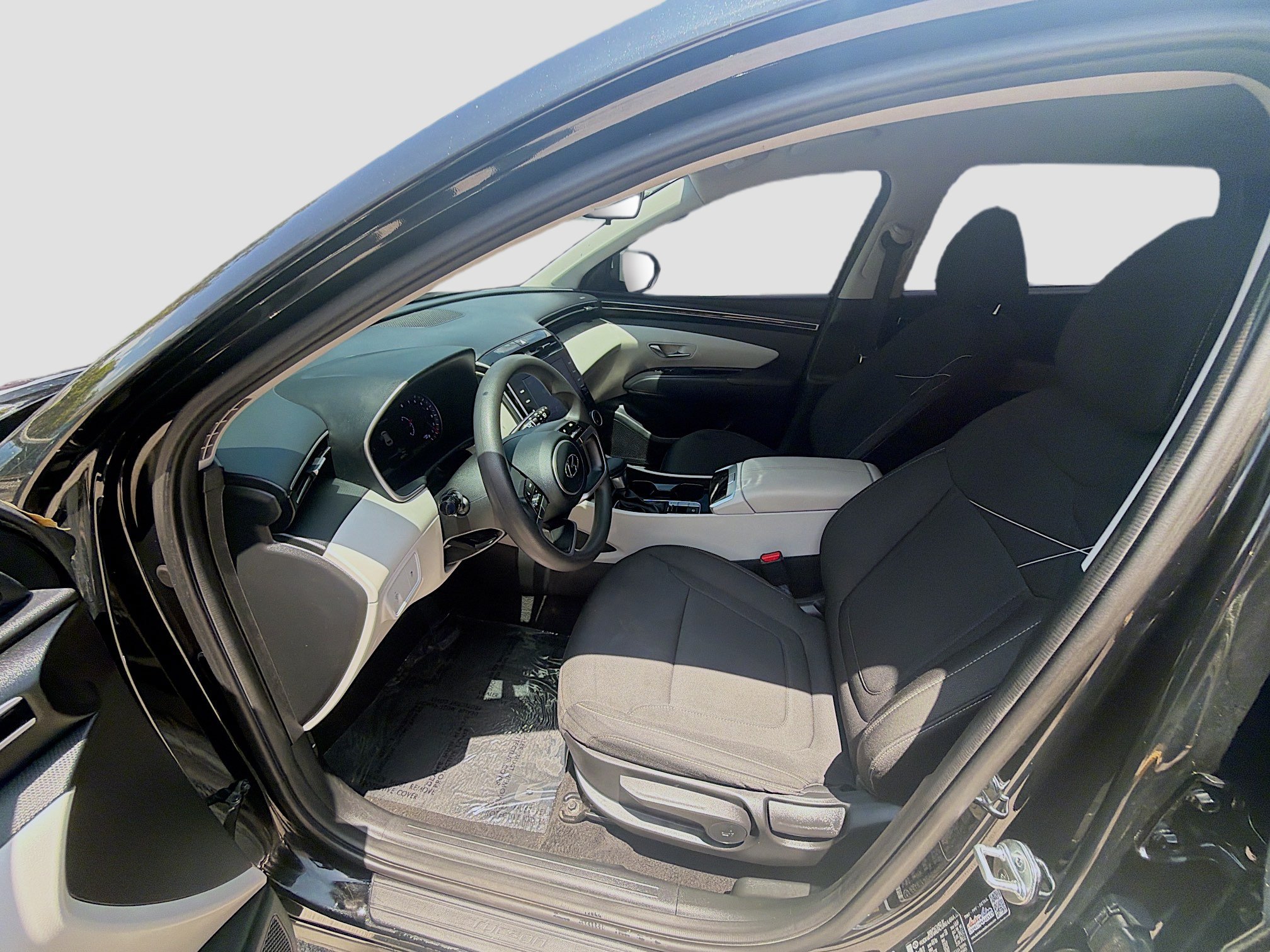 Used 2023 Hyundai Tucson SE AWD/4WD image 16