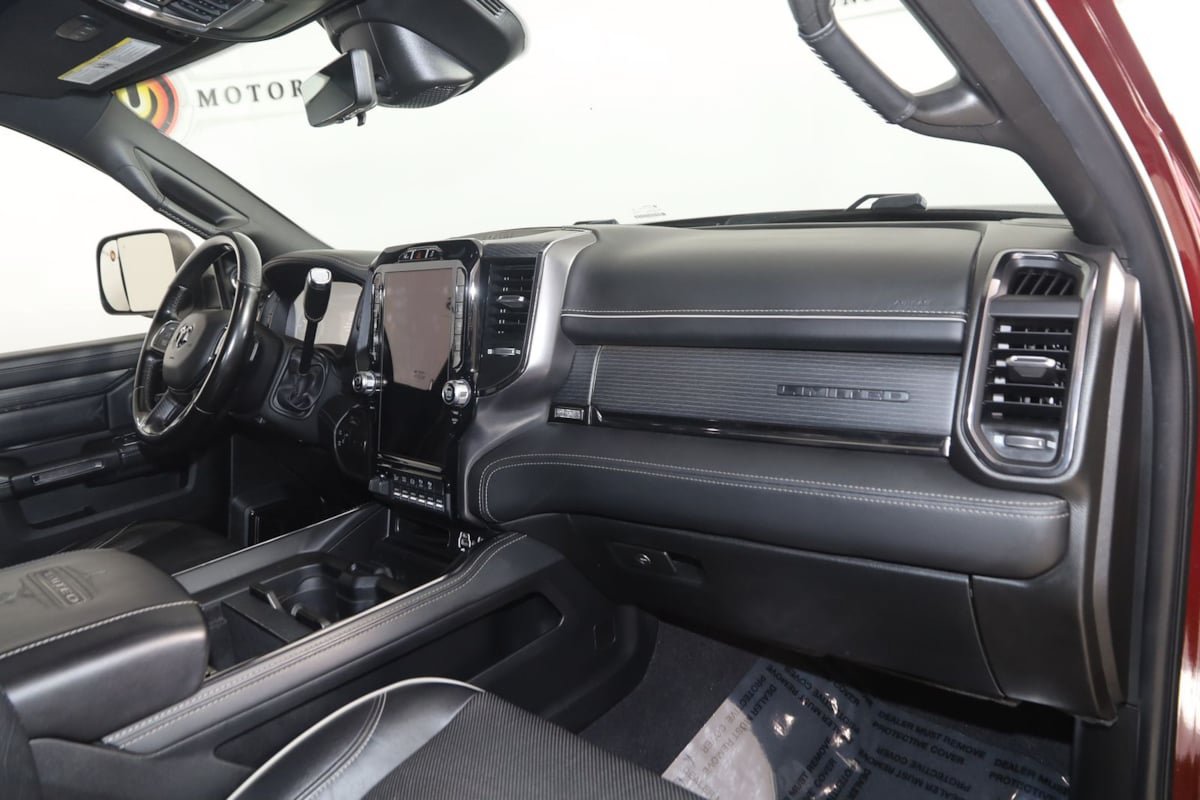 Used 2022 RAM 3500 Limited AWD/4WD image 39