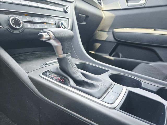 Used 2020 Kia Optima S FWD image 16