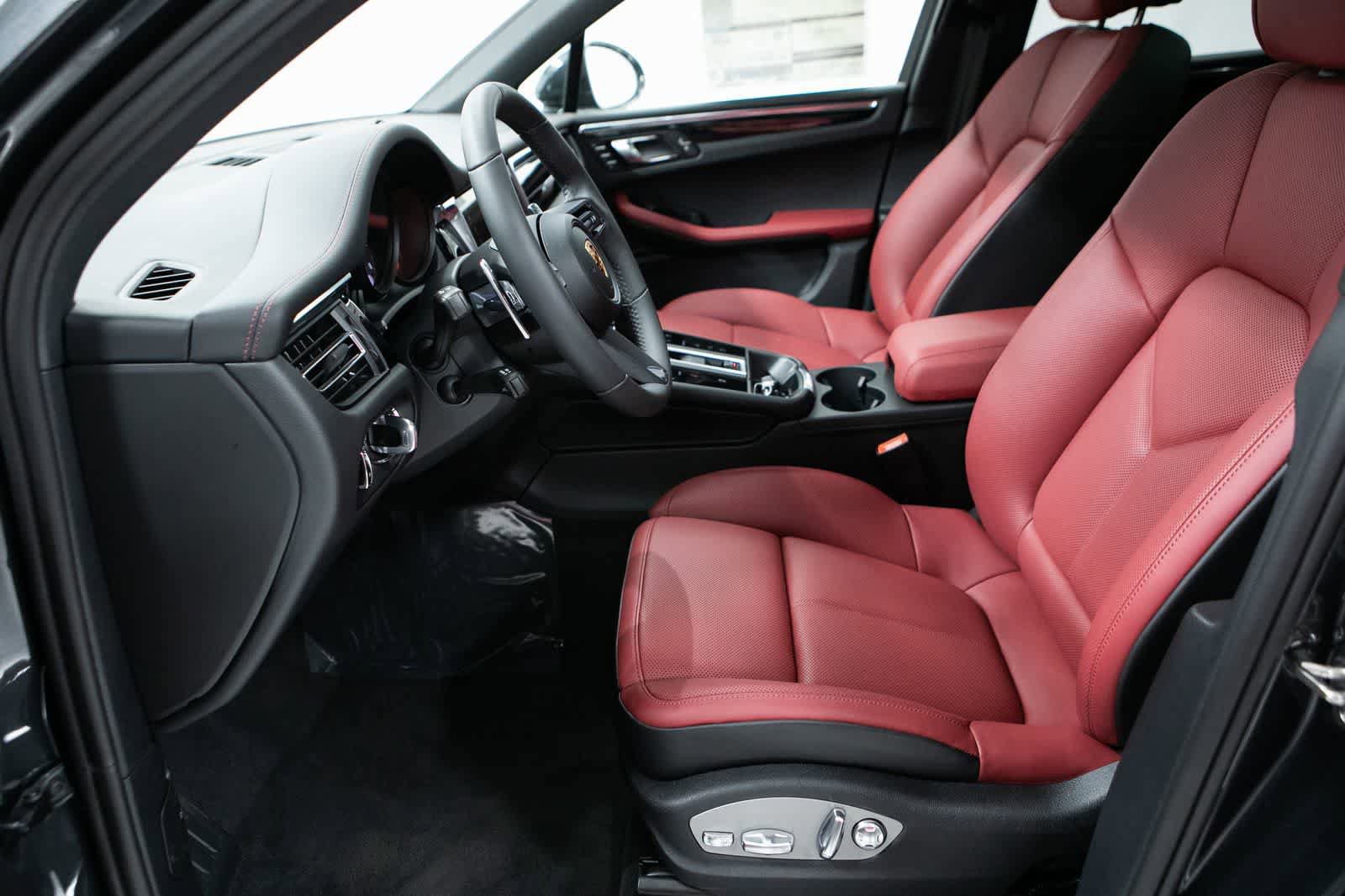 New 2026 Porsche Macan S AWD/4WD image 22