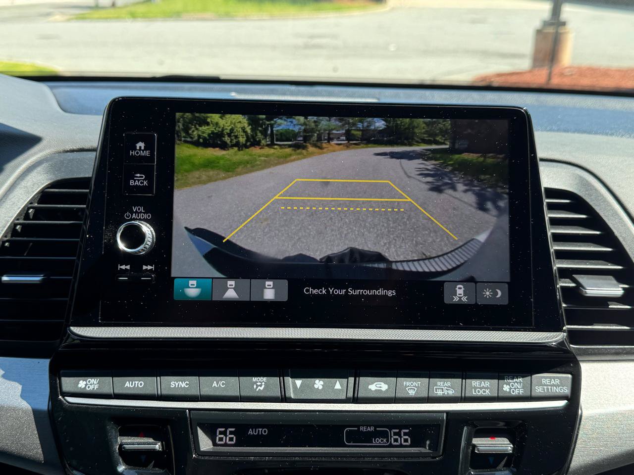 Used 2025 Honda Odyssey Sport-L image 23