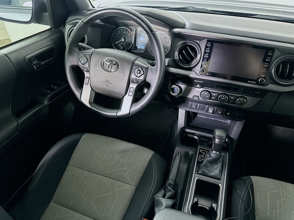 Used 2023 Toyota Tacoma TRD Sport image 17