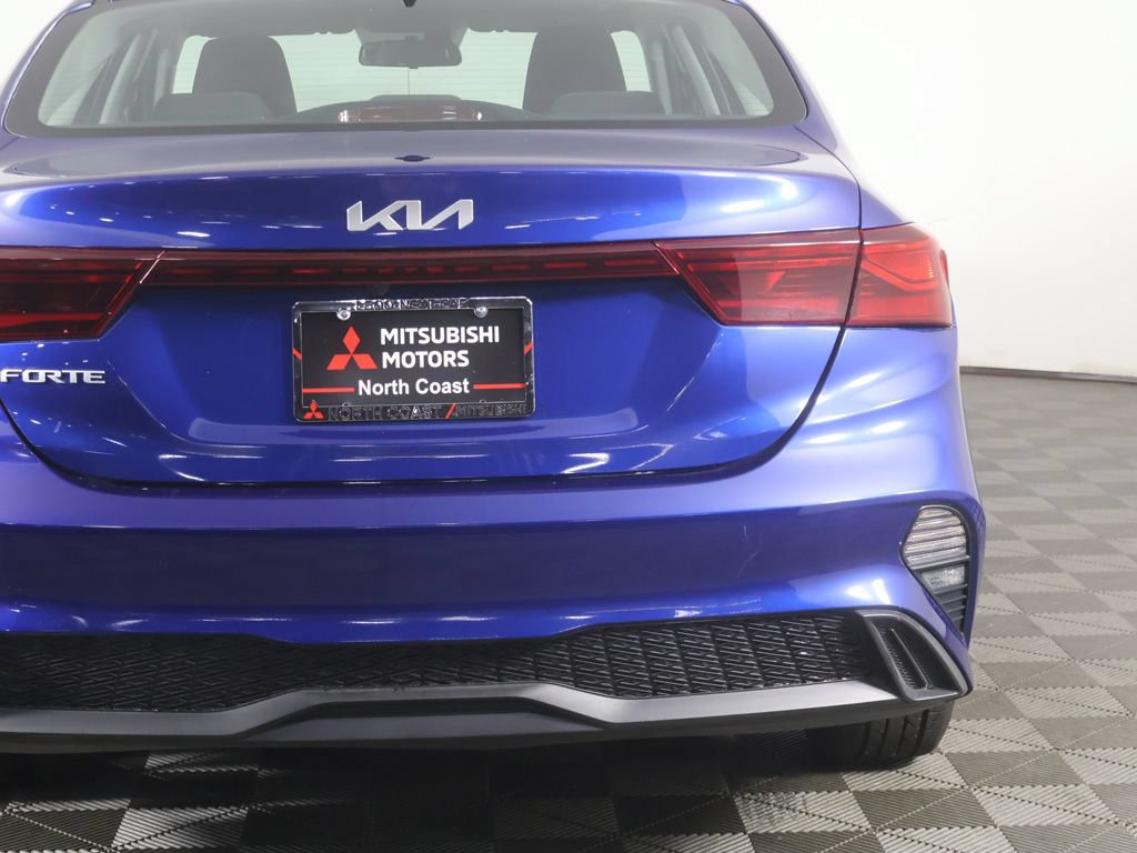 Used 2023 Kia Forte LXS FWD image 14