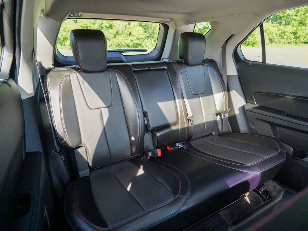 Used 2016 Chevrolet Equinox LTZ w/ Enhanced Convenience Package AWD/4WD image 30