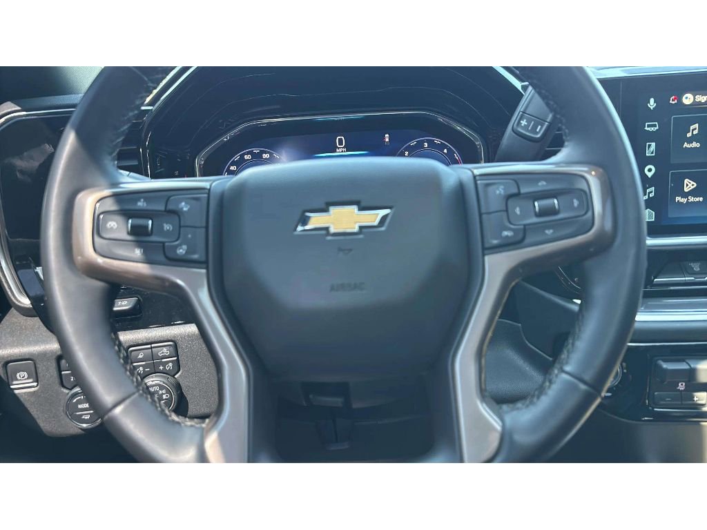 Used 2024 Chevrolet Silverado 2500 High Country w/ High Country Premium Package AWD/4WD image 15