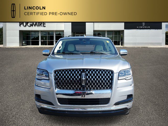Certified 2024 Lincoln Navigator Black Label AWD/4WD image 8