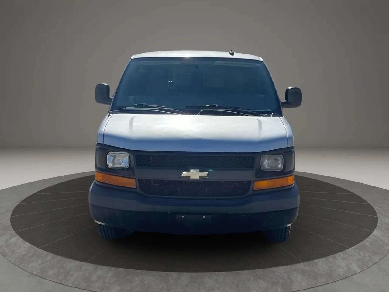 Used 2016 Chevrolet Express 2500 LS RWD image 13