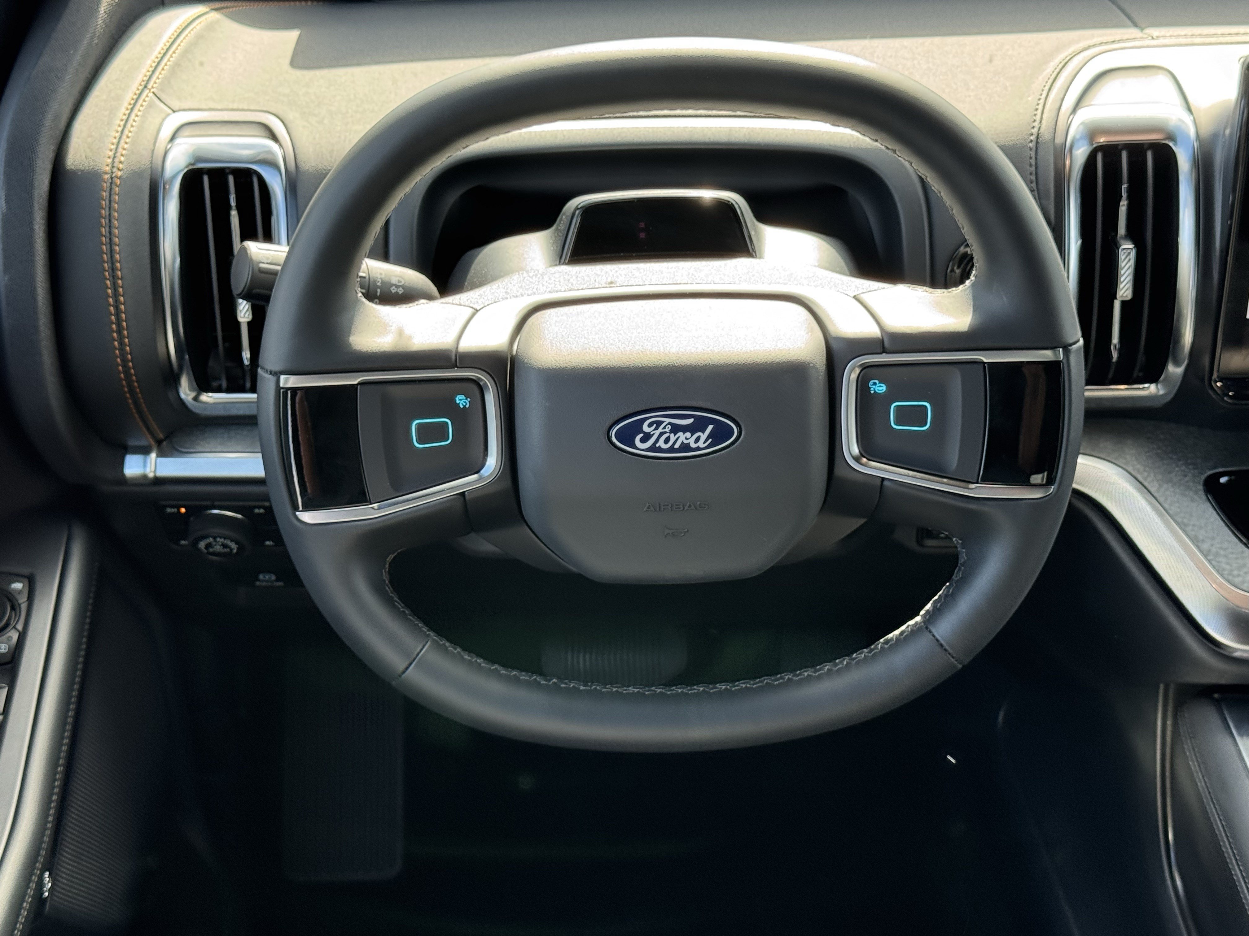 New 2027 Ford Expedition Tremor w/ Driver's Package AWD/4WD image 12