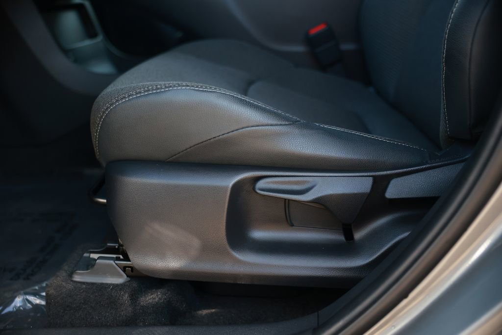 Used 2023 Toyota bZ4X XLE w/ Weather Package FWD image 19