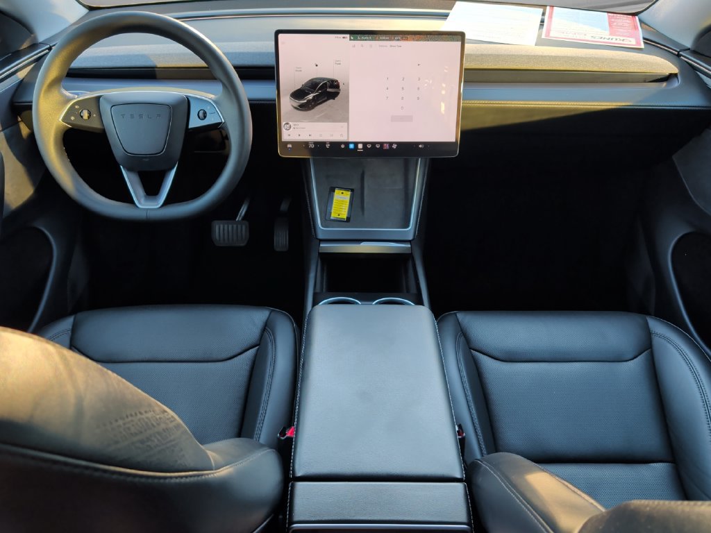 Used 2026 Tesla Model Y Long Range AWD/4WD image 18