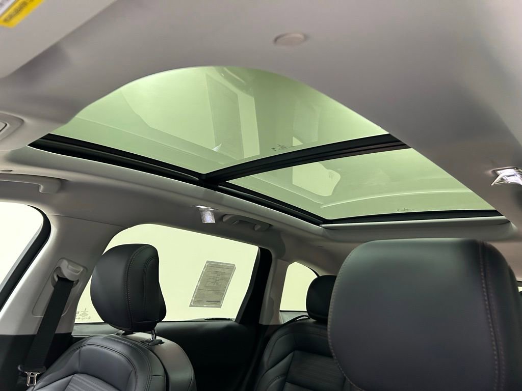 New 2026 Lincoln Nautilus Reserve w/ Jet Appearance Package image 25