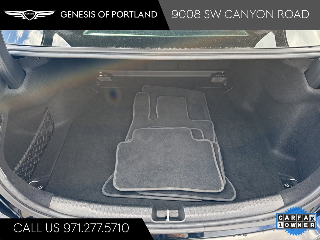 Used 2025 Mercedes-Benz C 300 4MATIC Sedan image 12