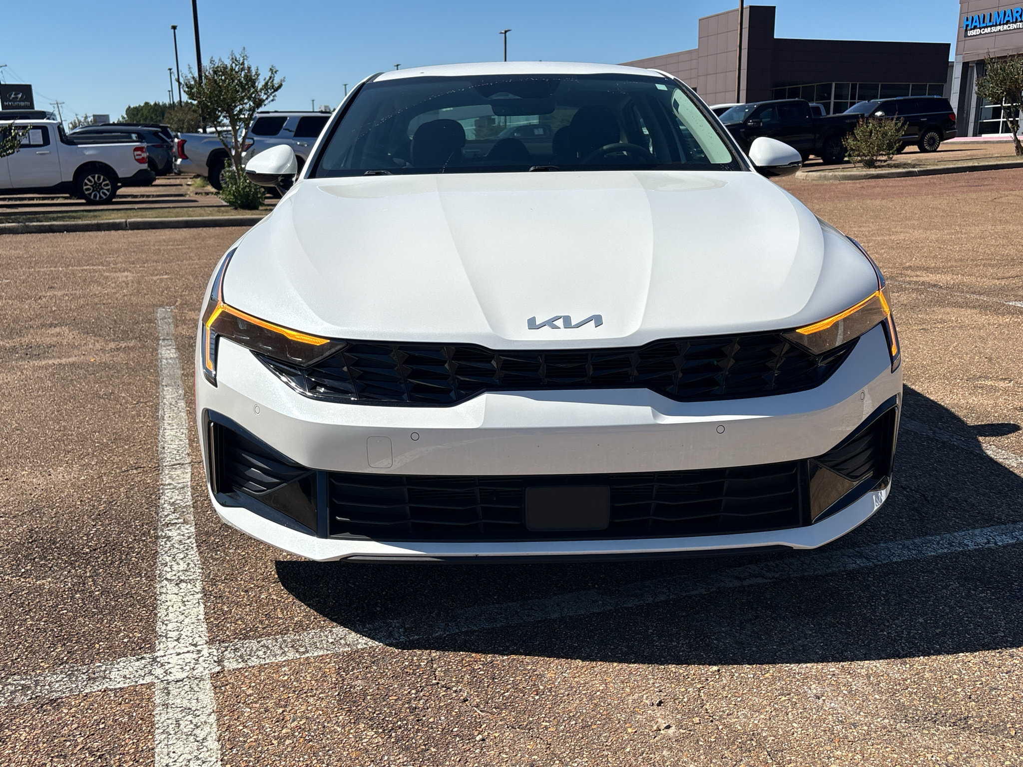 Used 2025 Kia K5 LXS FWD image 2