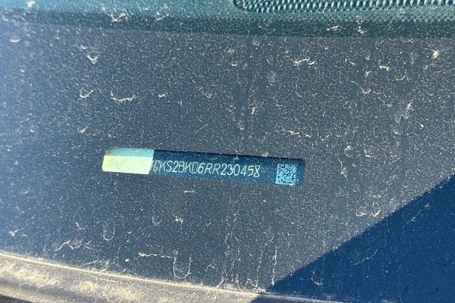 Used 2024 GMC Yukon SLT image 8