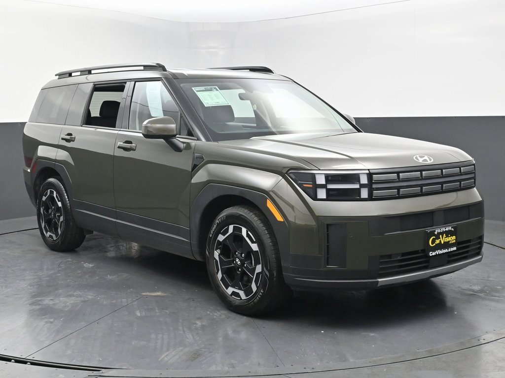 Used 2024 Hyundai Santa Fe SEL image 3