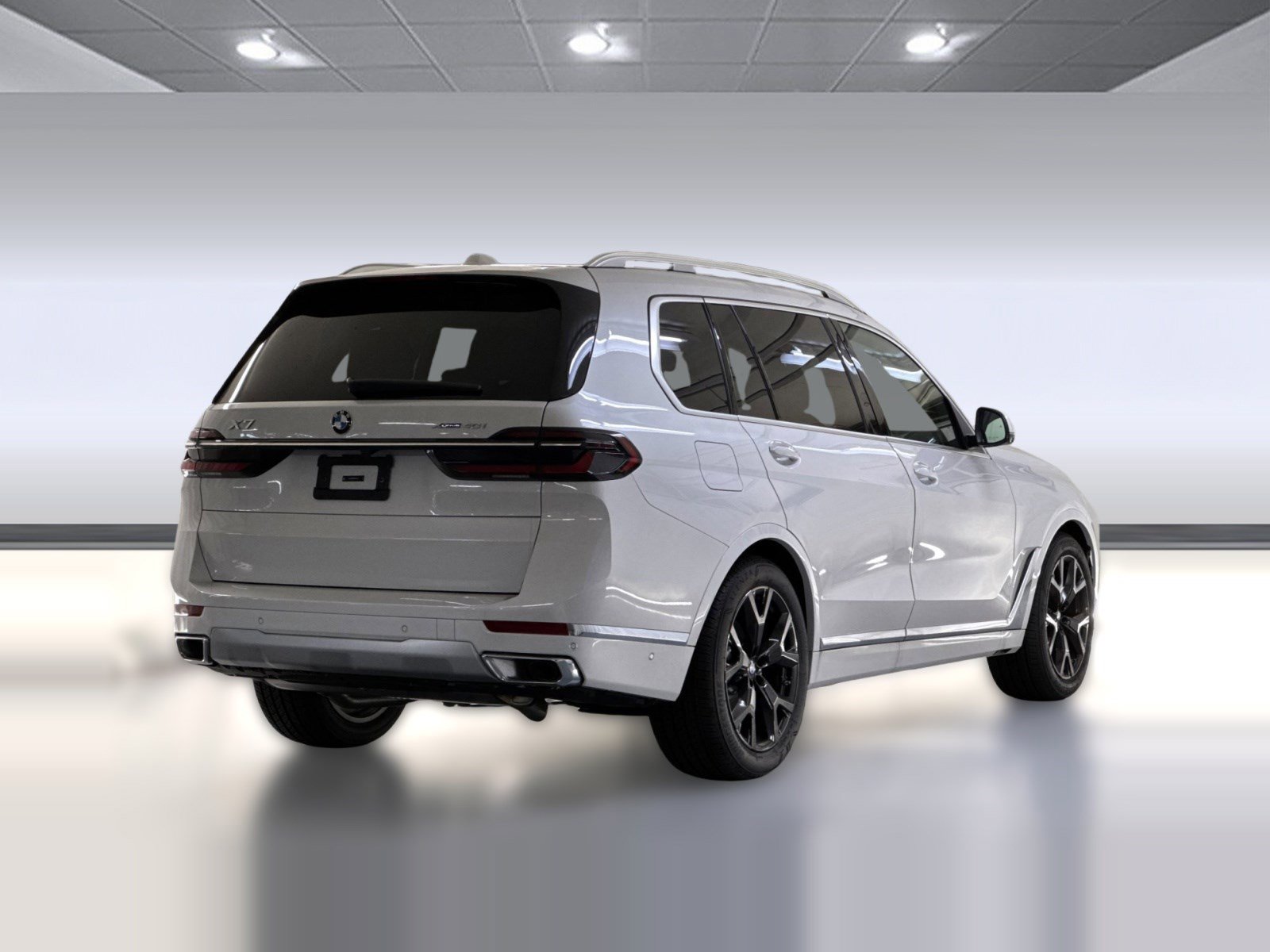 Used 2026 BMW X7 xDrive40i w/ Premium Package AWD/4WD image 8