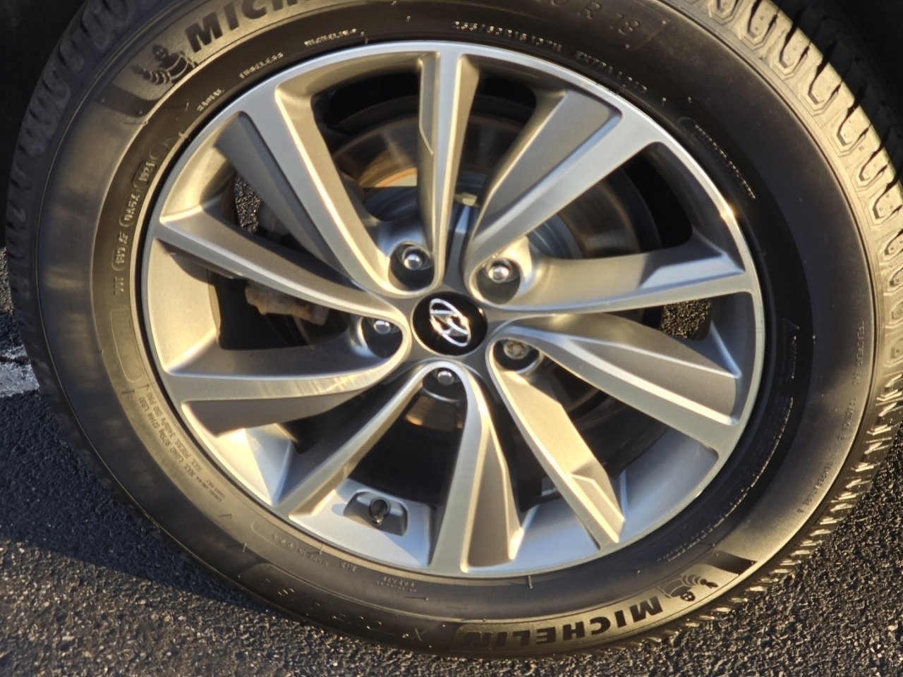 Used 2020 Hyundai Santa Fe SEL w/ Convenience Package image 10