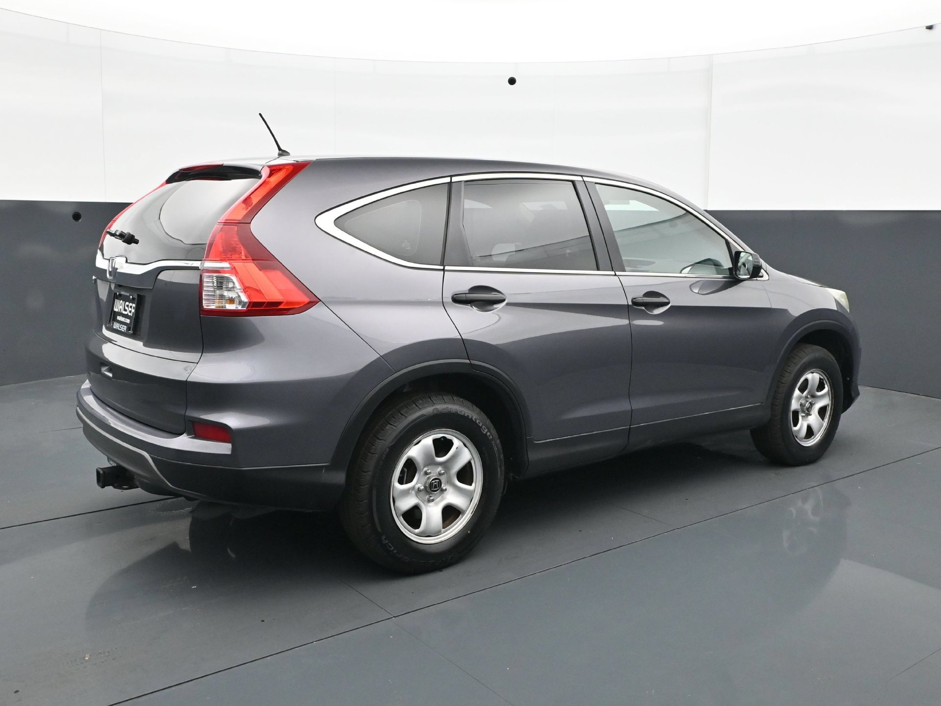 Used 2016 Honda CR-V LX image 7
