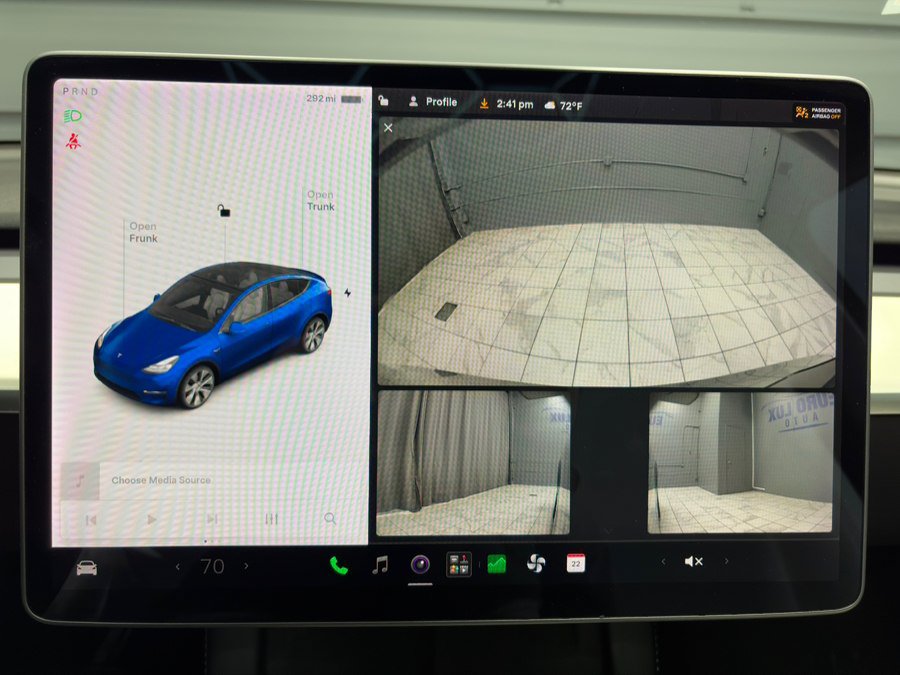 Used 2022 Tesla Model Y Long Range AWD/4WD image 28