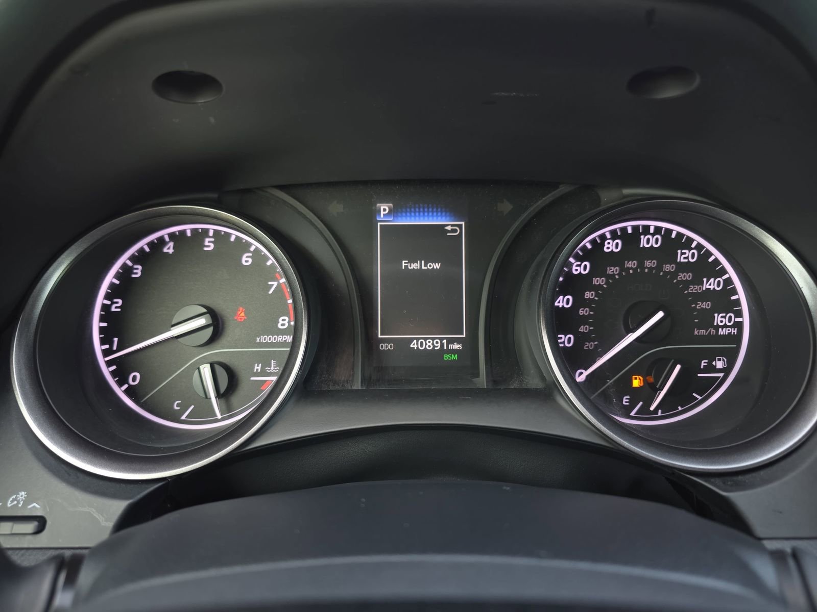 Used 2024 Toyota Camry SE w/ Convenience Package image 18