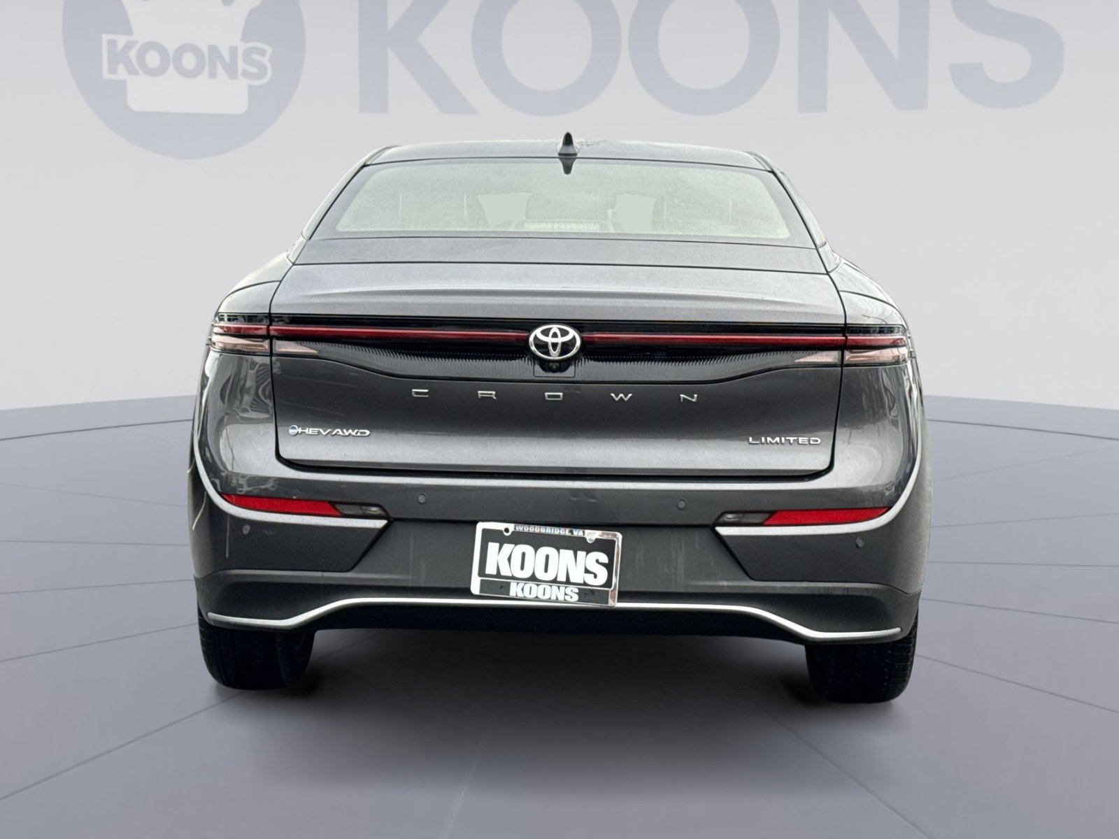 Used 2024 Toyota Crown Limited image 5