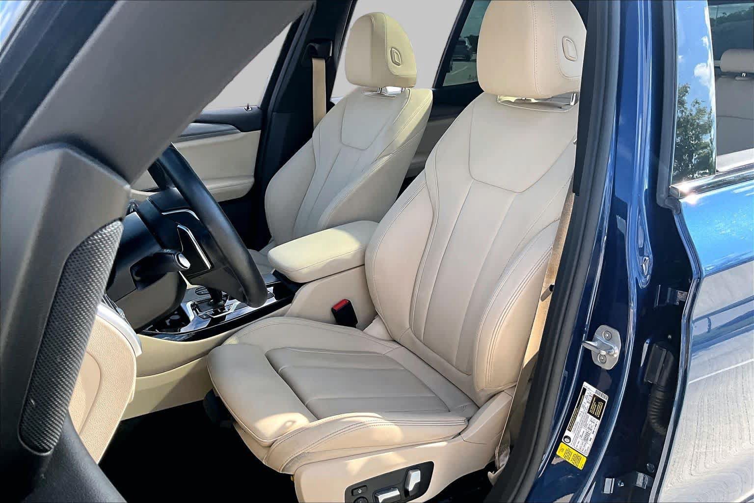 Used 2019 BMW X3 sDrive30i w/ M Sport Package 2 RWD image 7