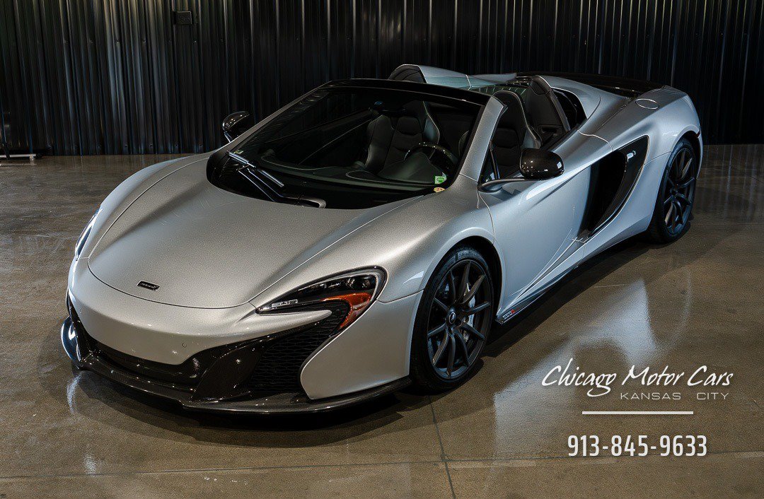 Used 2016 McLaren 650S Spider RWD image 7