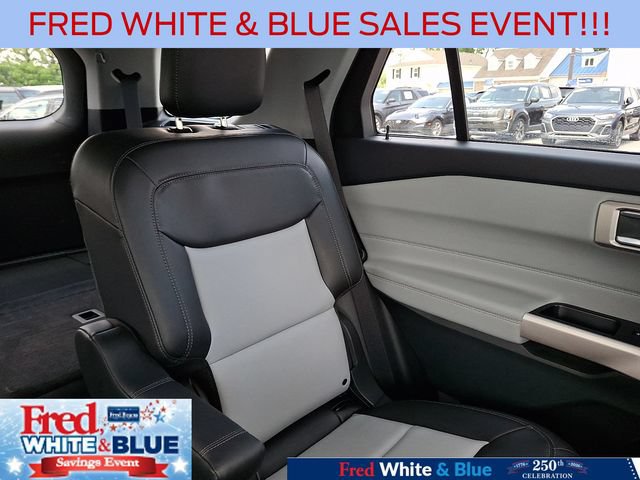 Used 2023 Ford Explorer XLT w/ Equipment Group 202A AWD/4WD image 20