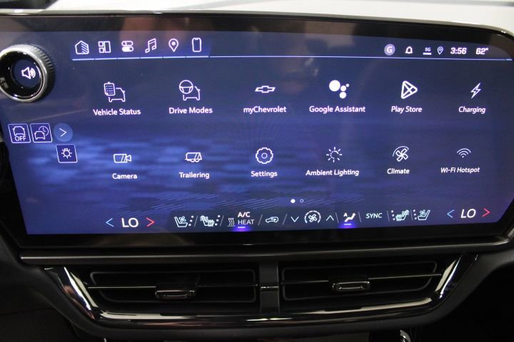 New 2026 Chevrolet Equinox EV RS image 41