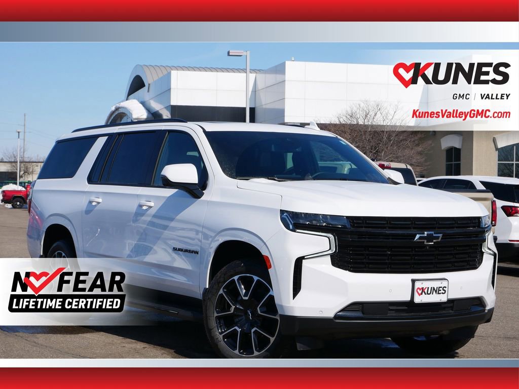 Used 2024 Chevrolet Suburban RST w/ Luxury Package image 1