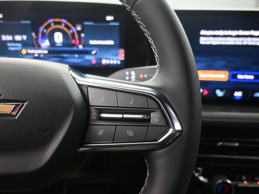 New 2026 Chevrolet Traverse LT w/ Driver Confidence Package image 17