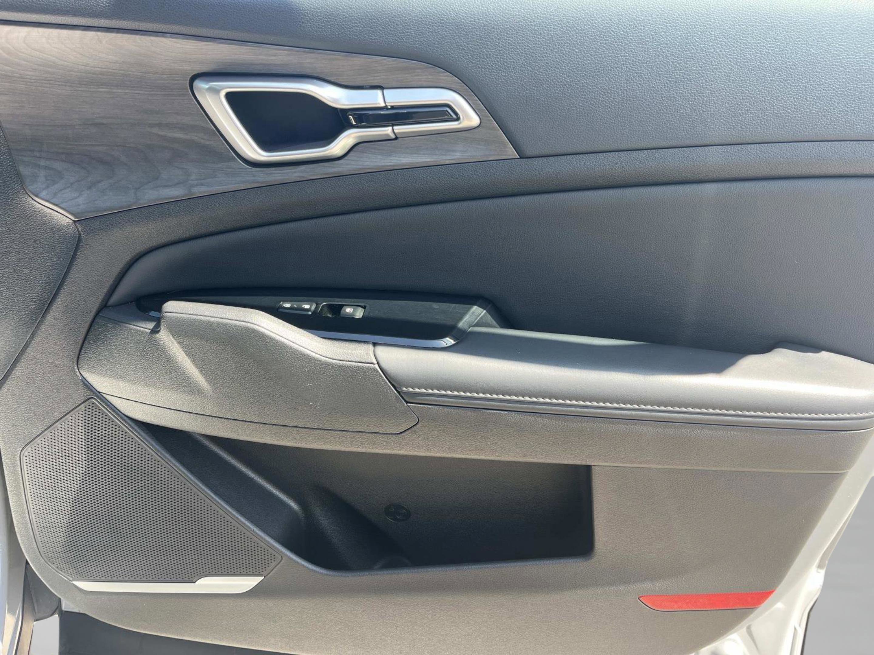 Used 2023 Kia Sportage X-Line w/ X-Line Premium Package image 23