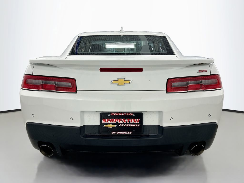 Used 2015 Chevrolet Camaro SS w/ RS Package RWD image 7