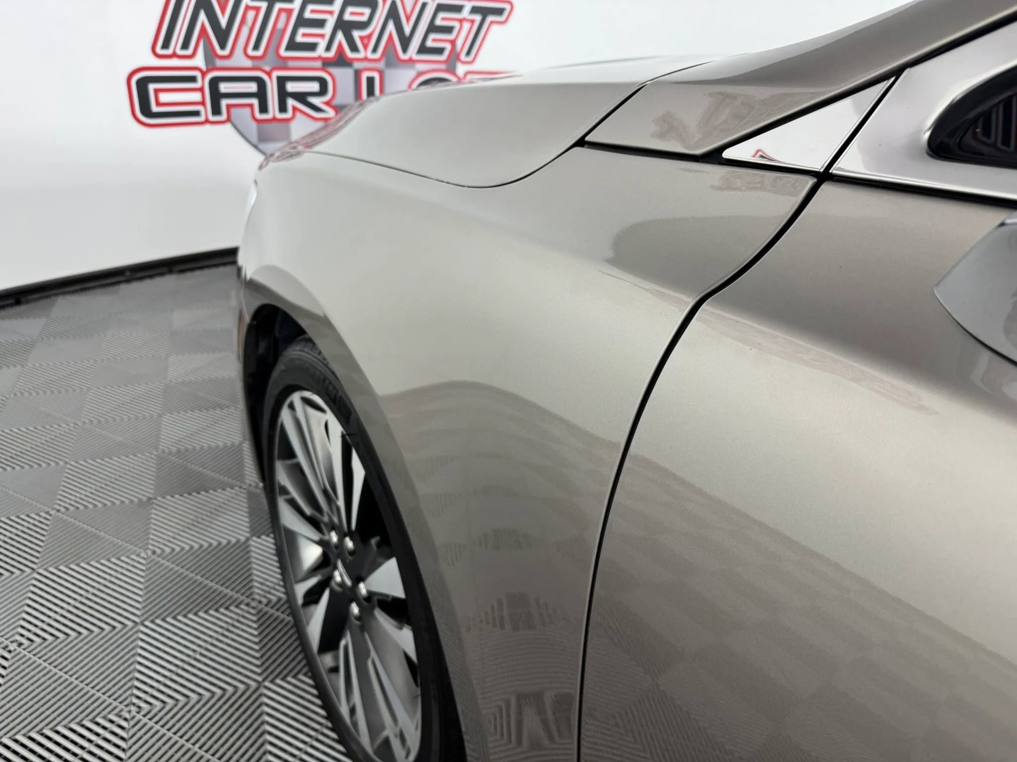 Used 2020 Lincoln MKZ Reserve FWD image 27