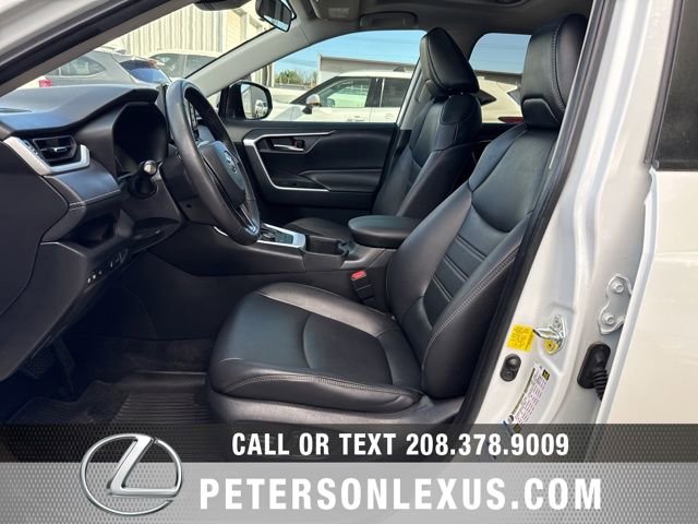 Used 2022 Toyota RAV4 XLE Premium AWD/4WD image 24