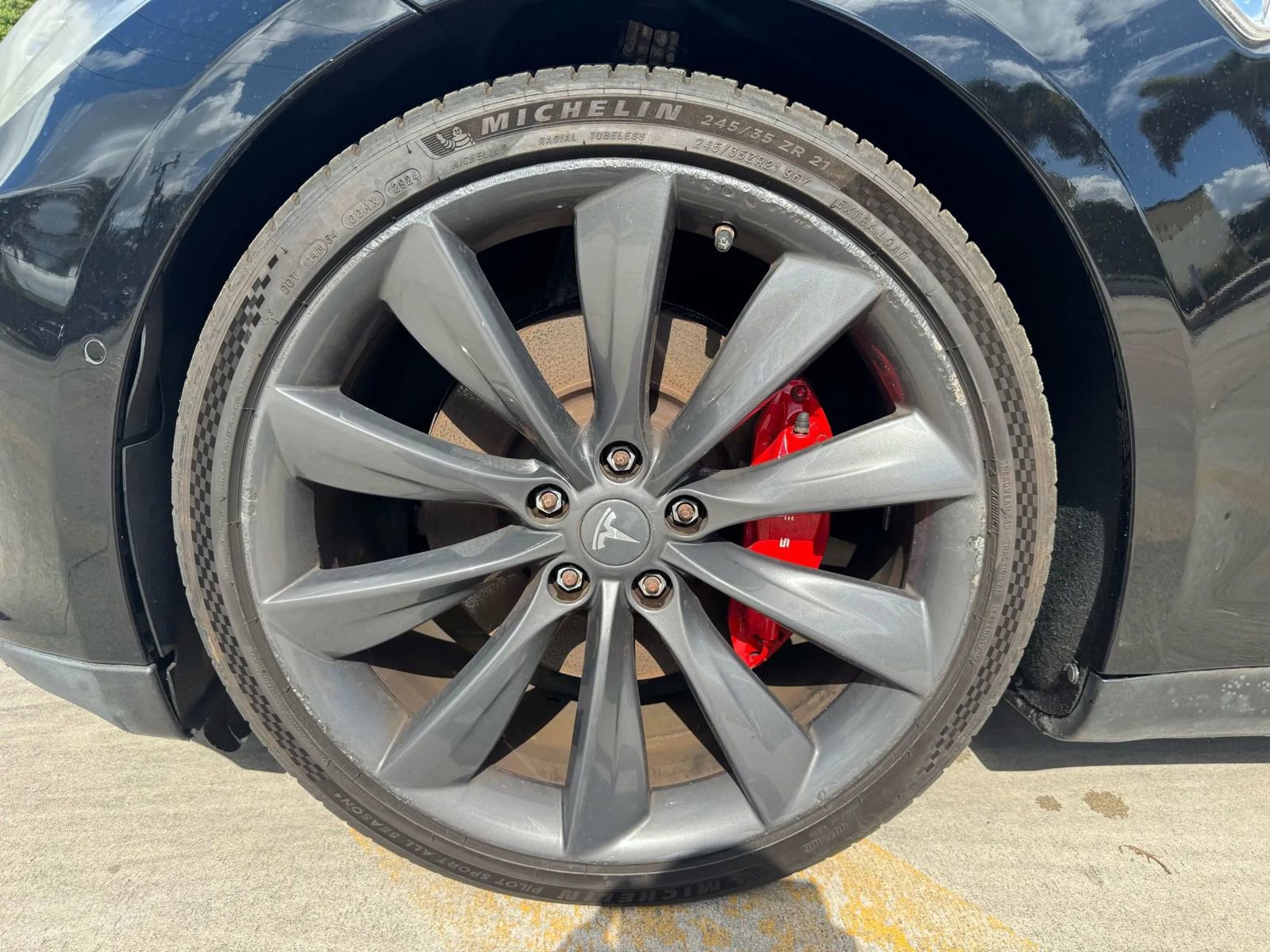 Used 2015 Tesla Model S 70D image 19