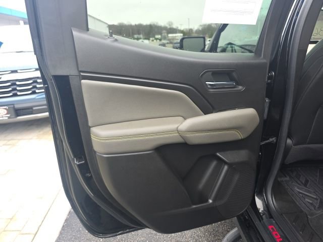 Used 2023 Chevrolet Colorado ZR2 w/ ZR2 Convenience Package III image 35