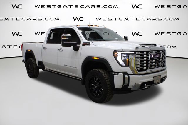 Used 2024 GMC Sierra 2500 Denali w/ Denali Reserve Package image 2