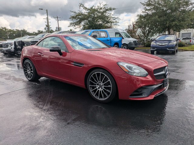 Used 2020 Mercedes-Benz SLC 300 image 3