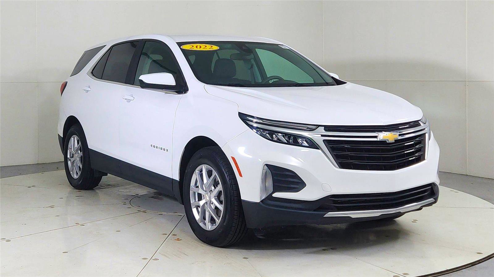 Used 2022 Chevrolet Equinox LT