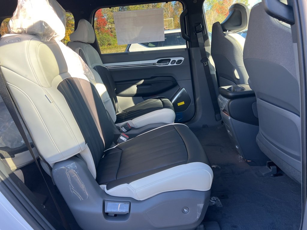 New 2026 Kia EV9 GT-Line image 13