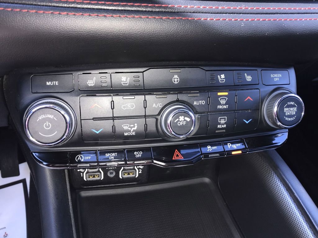 Used 2024 Dodge Durango GT AWD/4WD image 19