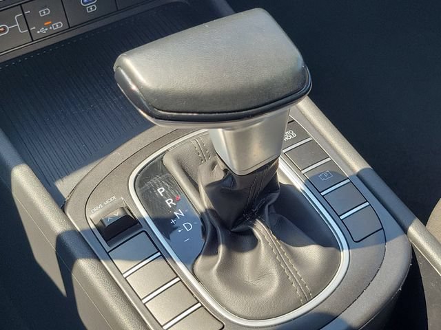 Used 2025 Hyundai Kona SEL FWD image 35