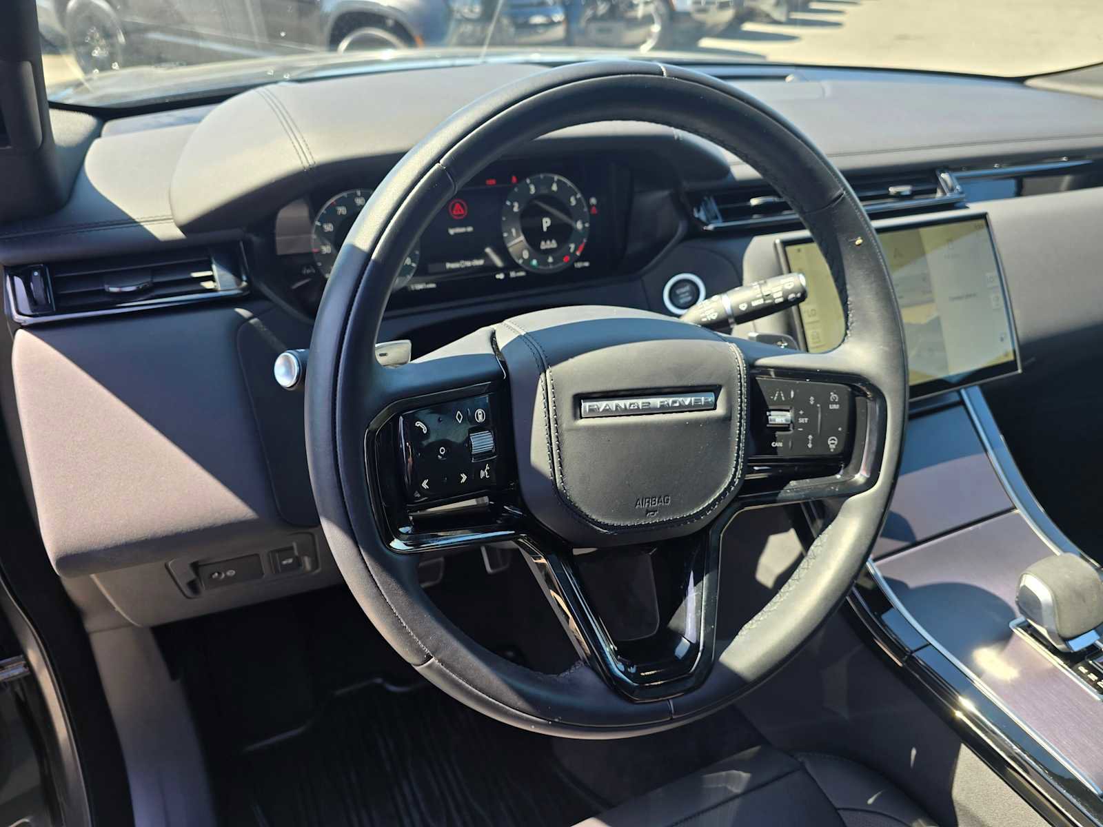 Used 2026 Land Rover Range Rover Velar Dynamic SE image 26