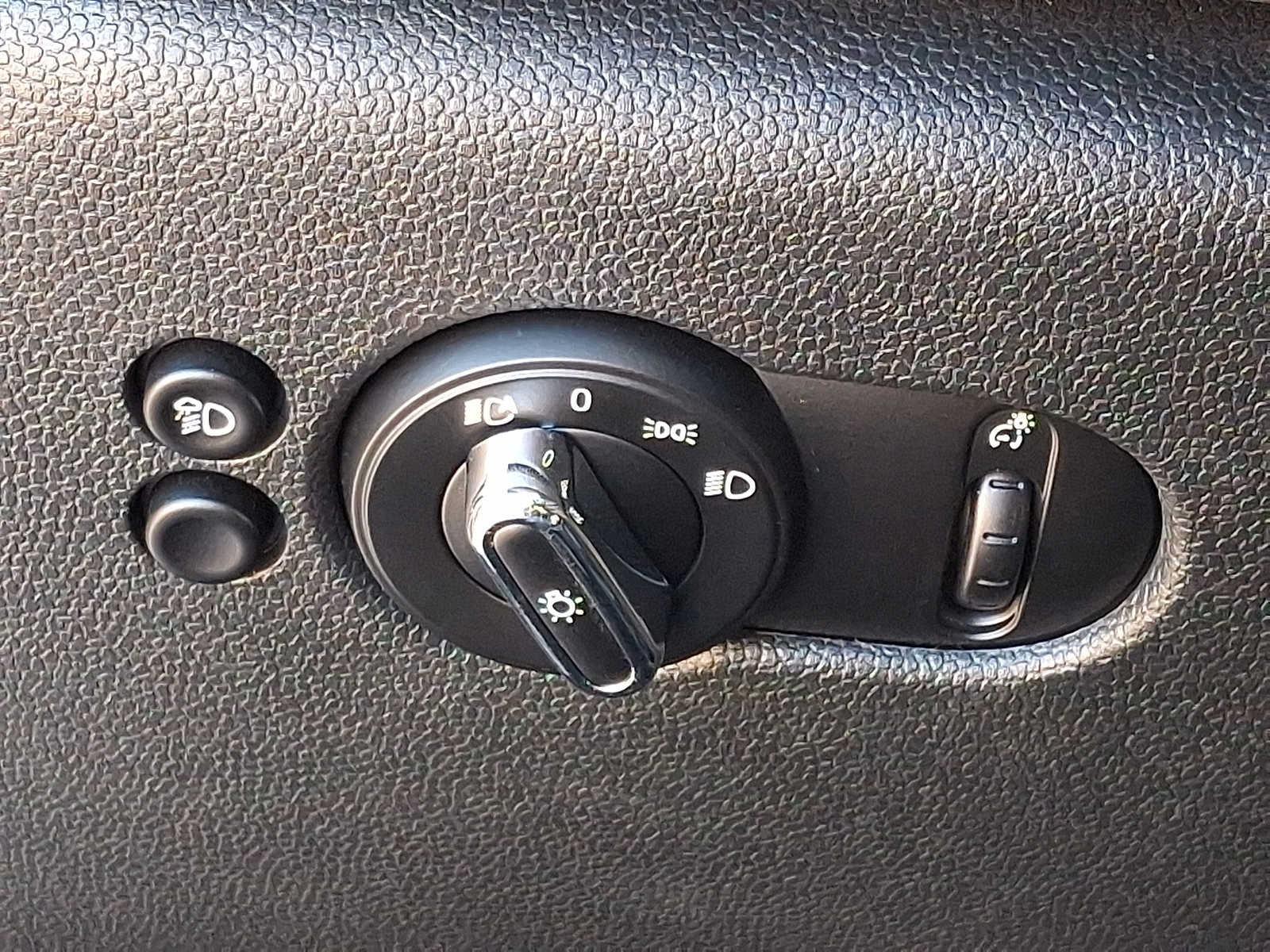 Used 2022 MINI Cooper S FWD image 28