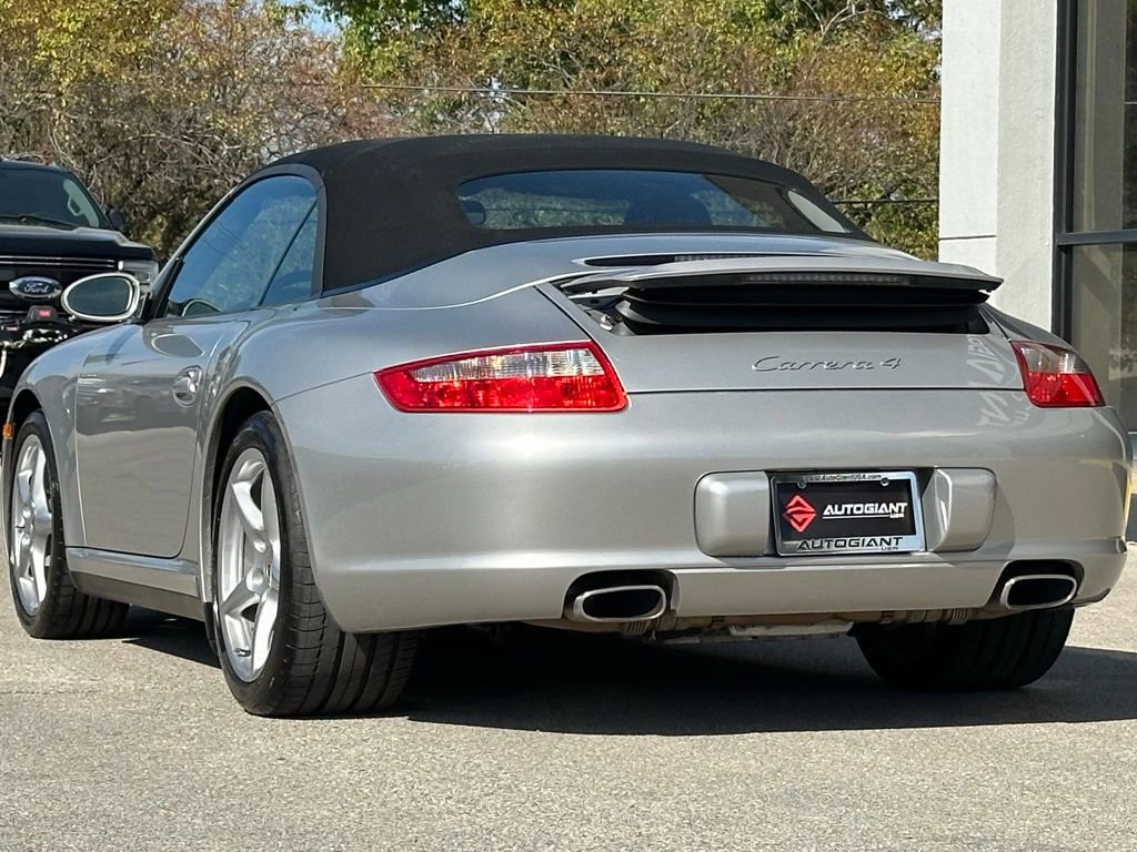 Used 2006 Porsche 911 Carrera image 8