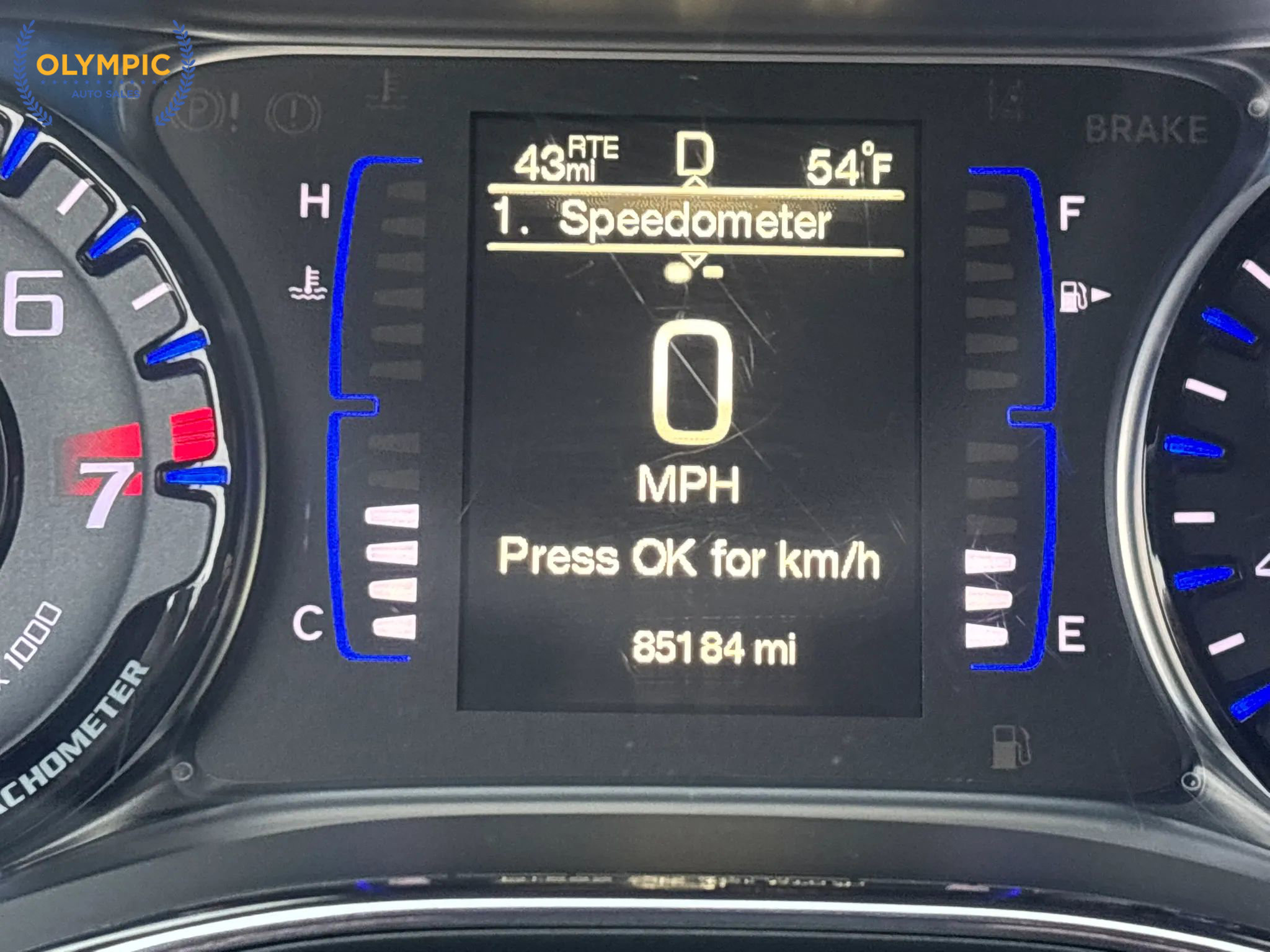 Used 2015 Chrysler 200 S image 27