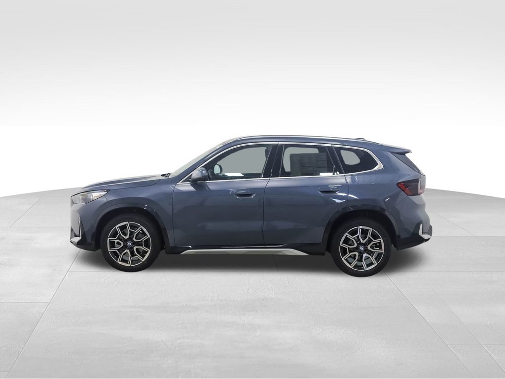 Used 2026 BMW X1 xDrive28i image 2